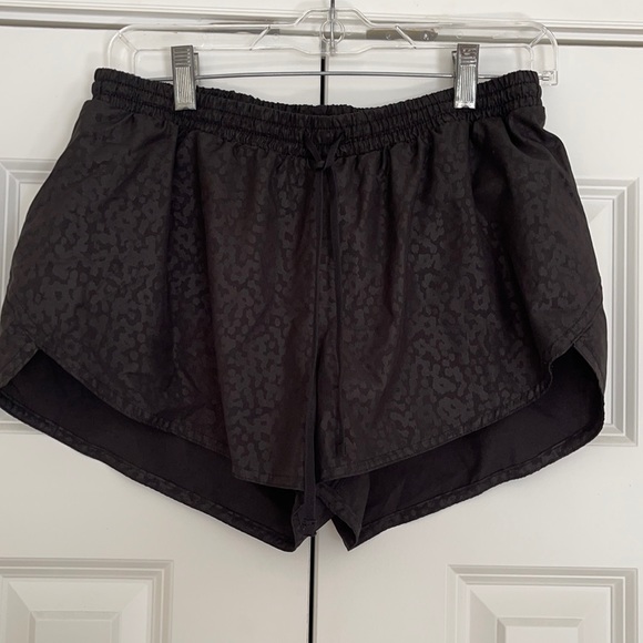 Old Navy Womens Running Shorts Size 